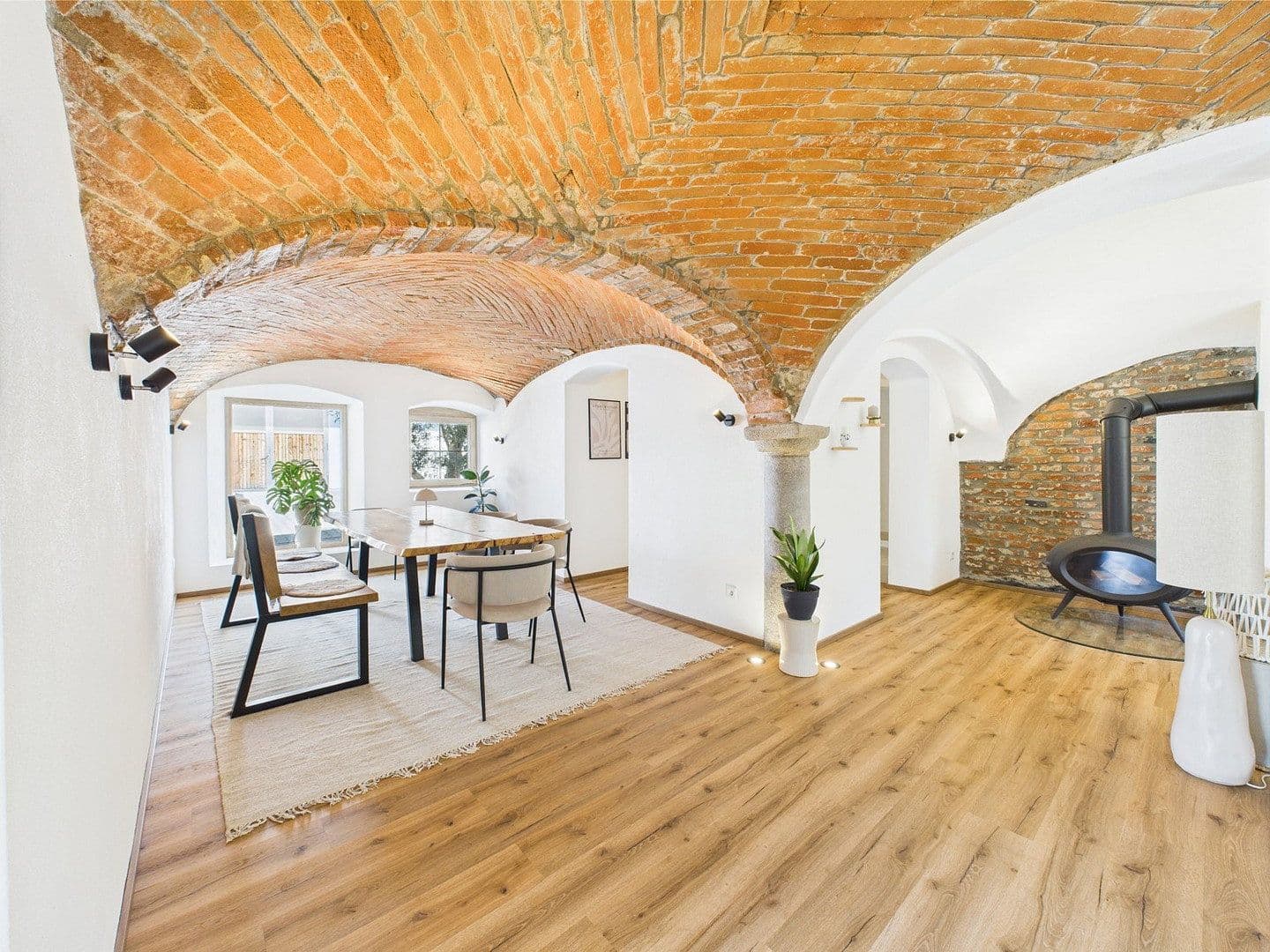 Prodej domu 265 m², pozemek 4.609 m², Frontenhausen, Bavorsko Prodej domu 265 m², pozemek 4.609 m², Frontenhausen, Bavorsko