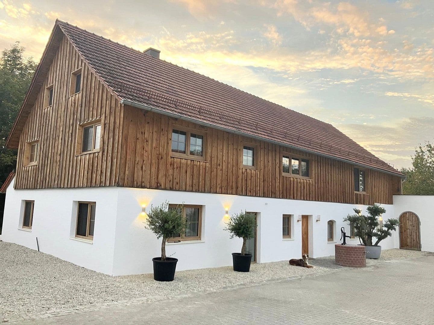Prodej domu 265 m², pozemek 4.609 m², Frontenhausen, Bavorsko Prodej domu 265 m², pozemek 4.609 m², Frontenhausen, Bavorsko
