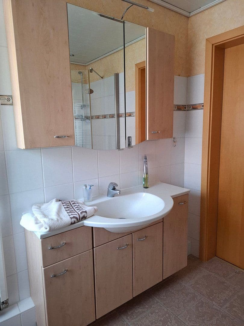 Prodej domu 195 m², pozemek 976 m², Heringen (Werra), Hessen Prodej domu 195 m², pozemek 976 m², Heringen (Werra), Hessen