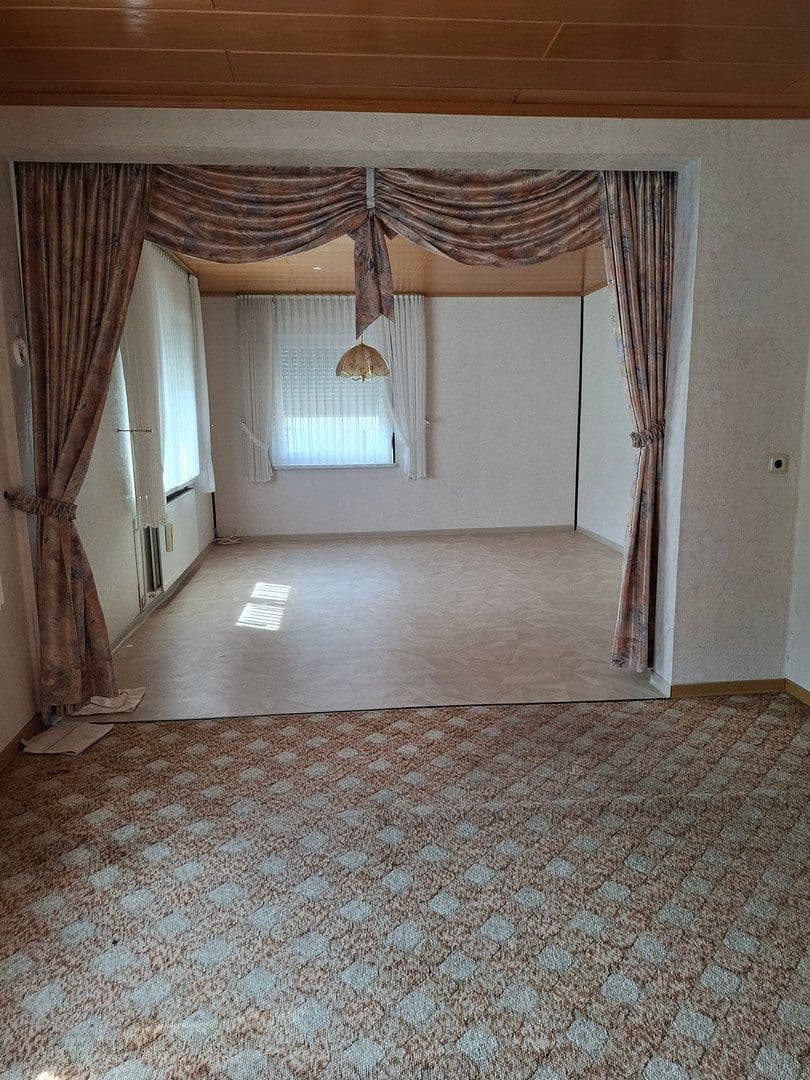 Prodej domu 195 m², pozemek 976 m², Heringen (Werra), Hessen Prodej domu 195 m², pozemek 976 m², Heringen (Werra), Hessen