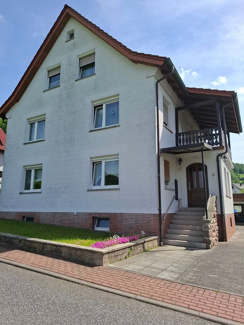 Prodej domu 195 m², pozemek 976 m², Heringen (Werra), Hessen Prodej domu 195 m², pozemek 976 m², Heringen (Werra), Hessen
