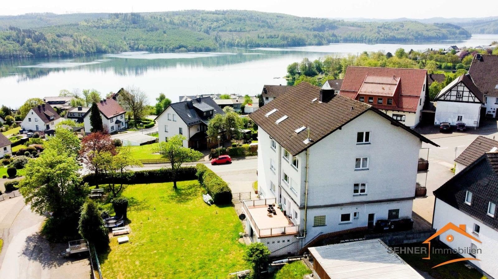 Pronájem bytu 3+1 88 m², Ringstraße 1b, Sundern, Severní Porýní-Vestfálsko Pronájem bytu 3+1 88 m², Ringstraße 1b, Sundern, Severní Porýní-Vestfálsko