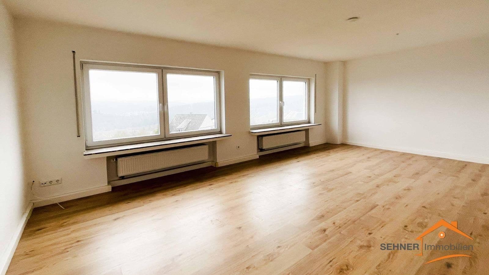 Pronájem bytu 3+1 88 m², Ringstraße 1b, Sundern, Severní Porýní-Vestfálsko Pronájem bytu 3+1 88 m², Ringstraße 1b, Sundern, Severní Porýní-Vestfálsko