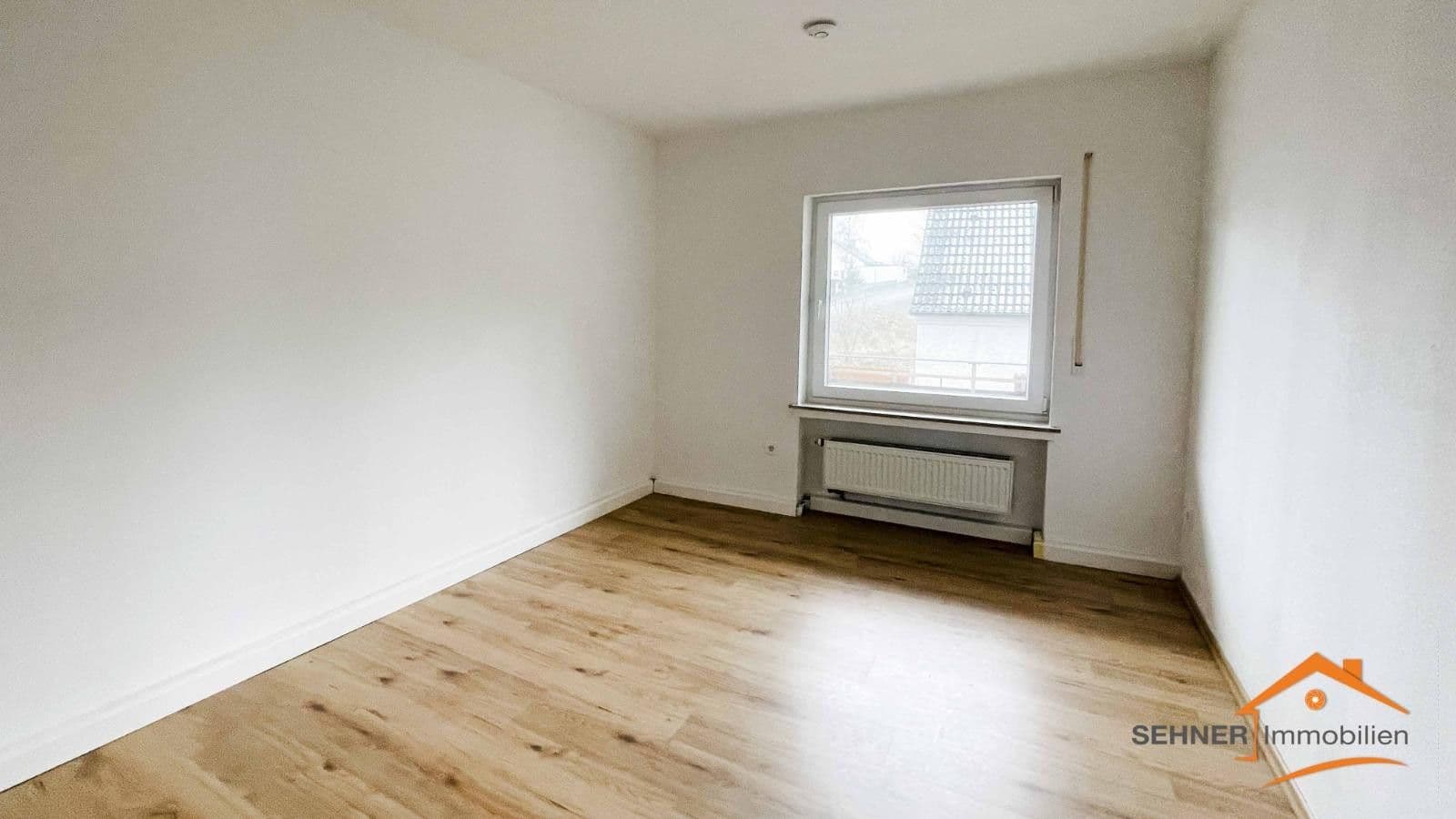 Pronájem bytu 3+1 88 m², Ringstraße 1b, Sundern, Severní Porýní-Vestfálsko Pronájem bytu 3+1 88 m², Ringstraße 1b, Sundern, Severní Porýní-Vestfálsko