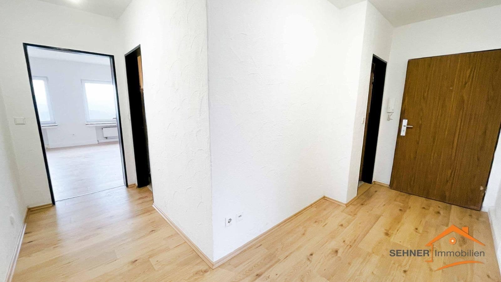 Pronájem bytu 3+1 88 m², Ringstraße 1b, Sundern, Severní Porýní-Vestfálsko Pronájem bytu 3+1 88 m², Ringstraße 1b, Sundern, Severní Porýní-Vestfálsko