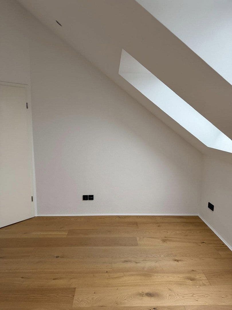 Prodej bytu 2+1 60 m², Germering, Bavorsko Prodej bytu 2+1 60 m², Germering, Bavorsko