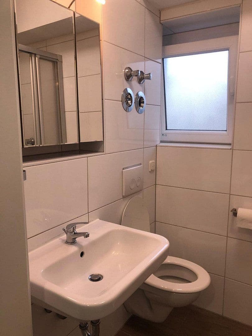Pronájem bytu 1+1 16 m², Wilhelmstraße 2, Pohlheim, Hessen Pronájem bytu 1+1 16 m², Wilhelmstraße 2, Pohlheim, Hessen