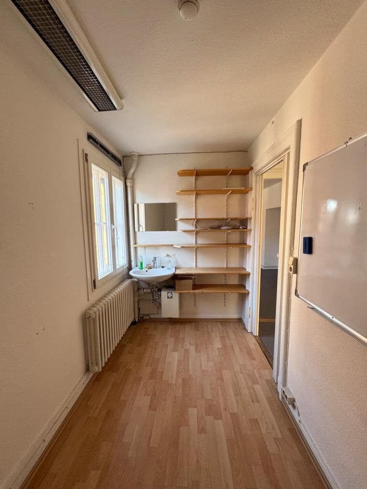 Pronájem kanceláře 31 m², Am Berge 35, Lüneburg, Dolní Sasko Pronájem kanceláře 31 m², Am Berge 35, Lüneburg, Dolní Sasko