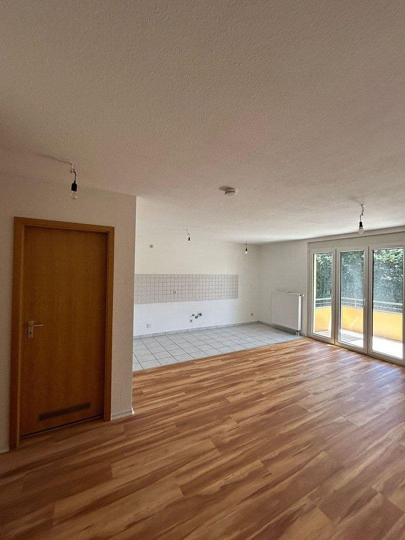 Pronájem bytu 2+1 50 m², Helga-Barth-Straße 7, Bretten, Bádensko-Württembersko Pronájem bytu 2+1 50 m², Helga-Barth-Straße 7, Bretten, Bádensko-Württembersko