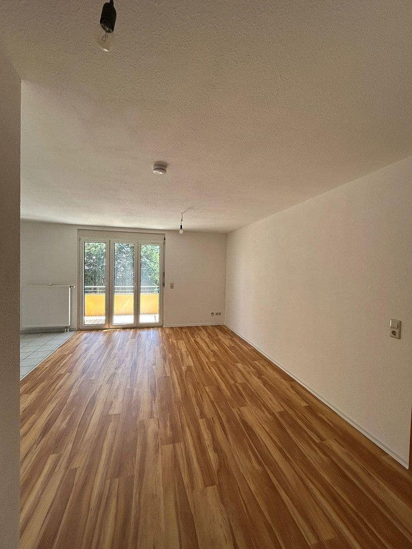 Pronájem bytu 2+1 50 m², Helga-Barth-Straße 7, Bretten, Bádensko-Württembersko Pronájem bytu 2+1 50 m², Helga-Barth-Straße 7, Bretten, Bádensko-Württembersko