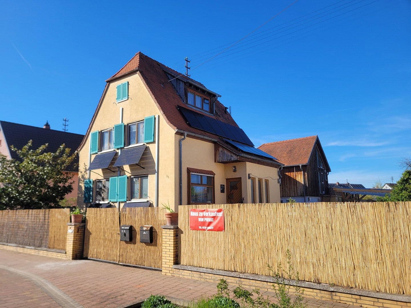 Prodej domu 140 m², pozemek 400 m², Böhl-Iggelheim, Porýní-Falc Prodej domu 140 m², pozemek 400 m², Böhl-Iggelheim, Porýní-Falc