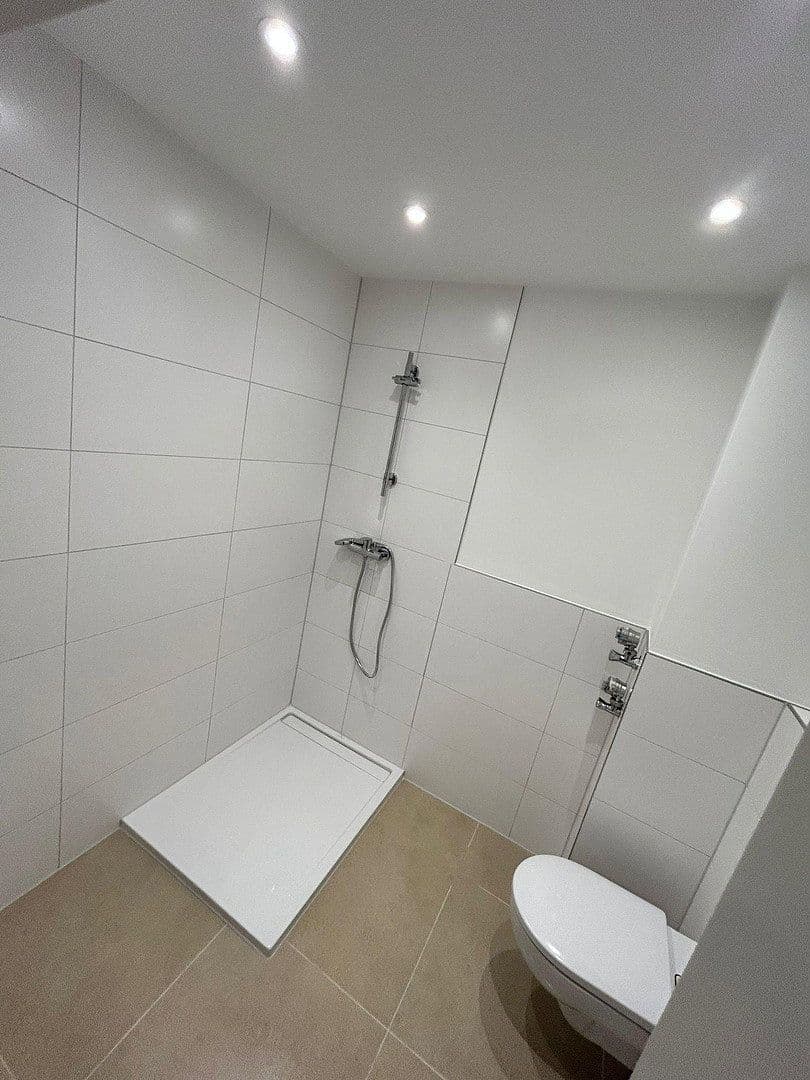 Pronájem bytu 3+1 75 m², Fritz Frey Straße 9, Heidelberg, Bádensko-Württembersko Pronájem bytu 3+1 75 m², Fritz Frey Straße 9, Heidelberg, Bádensko-Württembersko