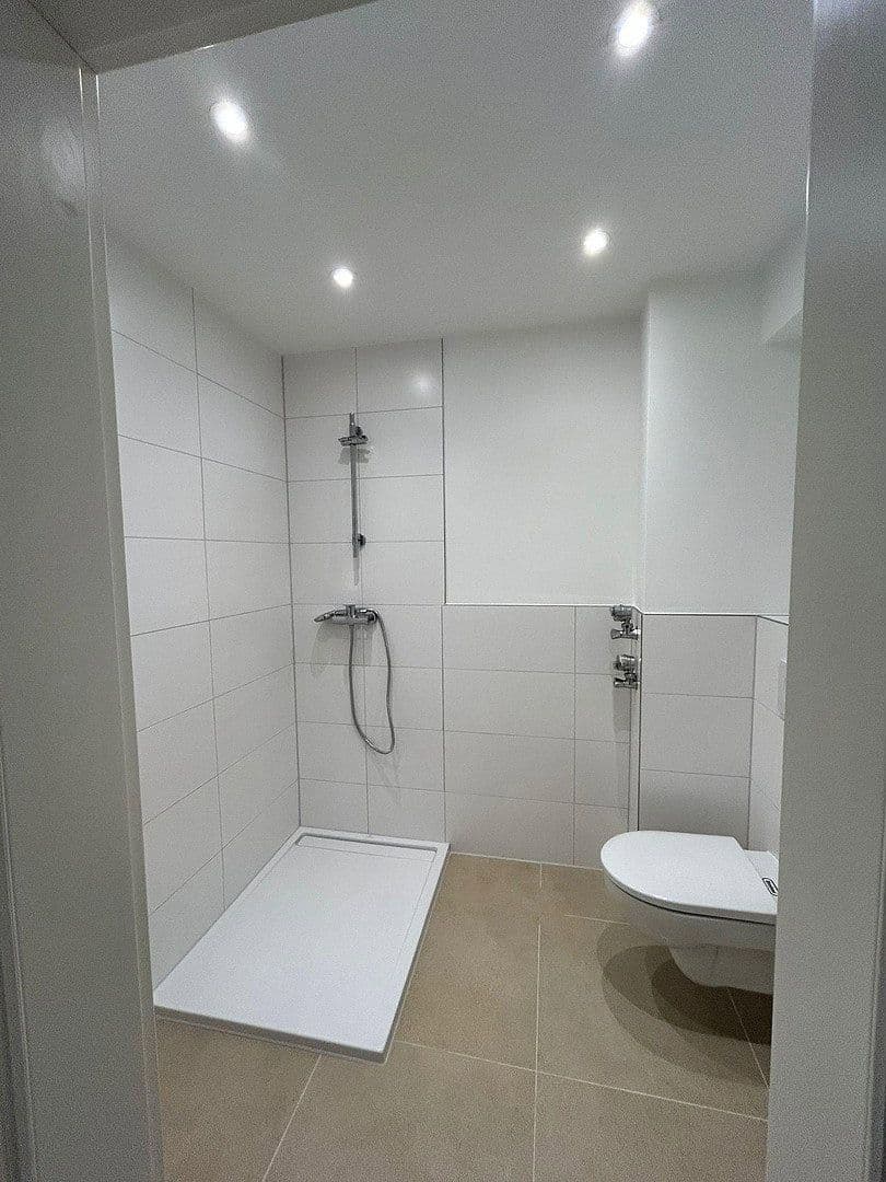 Pronájem bytu 3+1 75 m², Fritz Frey Straße 9, Heidelberg, Bádensko-Württembersko Pronájem bytu 3+1 75 m², Fritz Frey Straße 9, Heidelberg, Bádensko-Württembersko