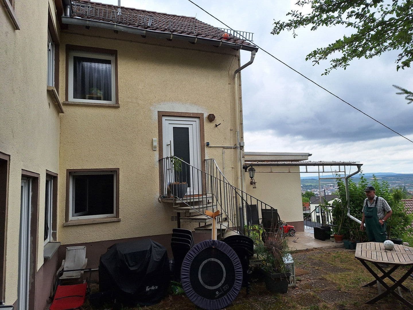 Prodej domu 220 m², pozemek 3.117 m², Lessingstraße 61, Bad Kreuznach, Porýní-Falc Prodej domu 220 m², pozemek 3.117 m², Lessingstraße 61, Bad Kreuznach, Porýní-Falc