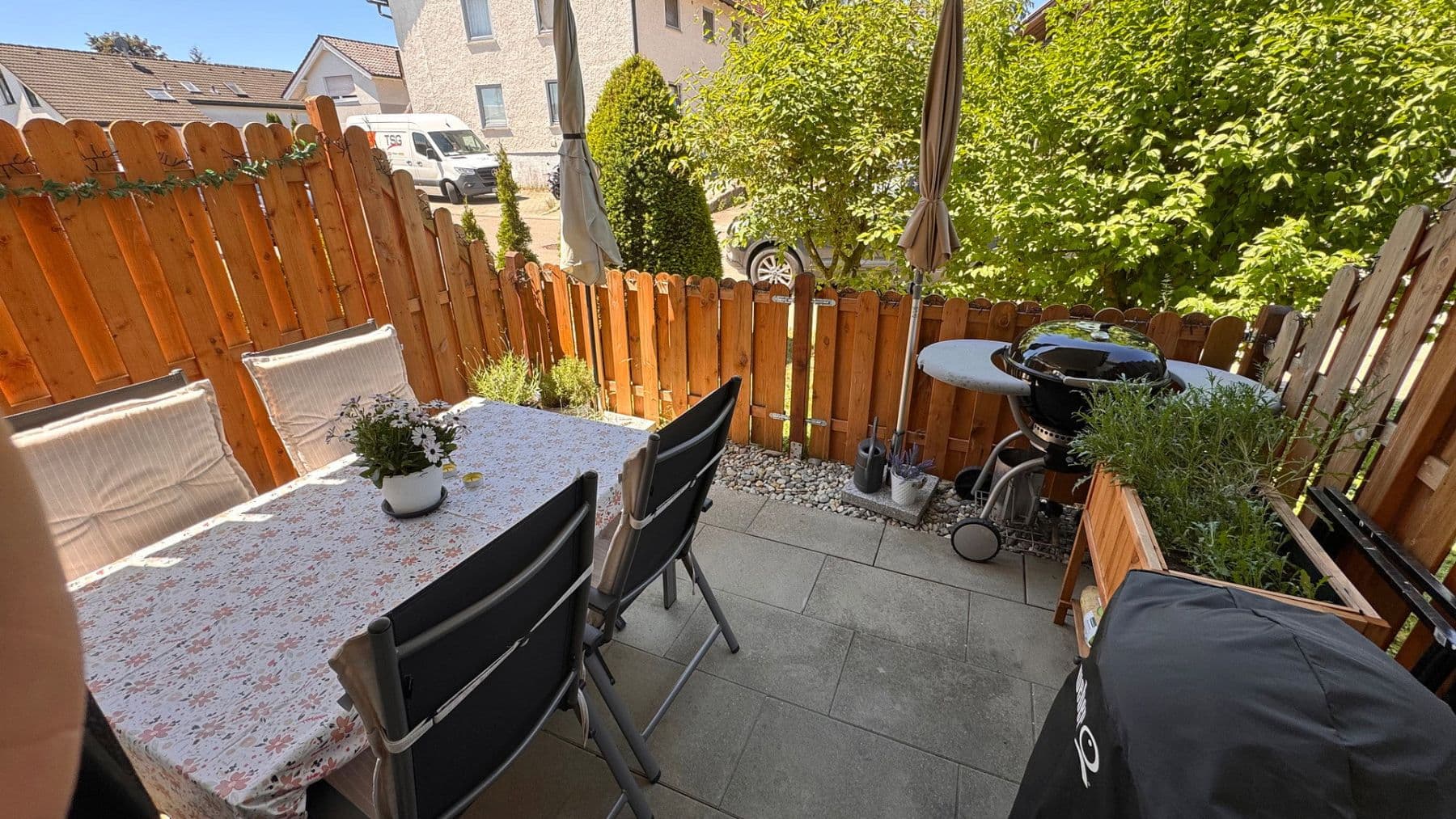 Pronájem bytu 3+kk 75 m², Beurer Steig 41, Laichingen, Bádensko-Württembersko Pronájem bytu 3+kk 75 m², Beurer Steig 41, Laichingen, Bádensko-Württembersko