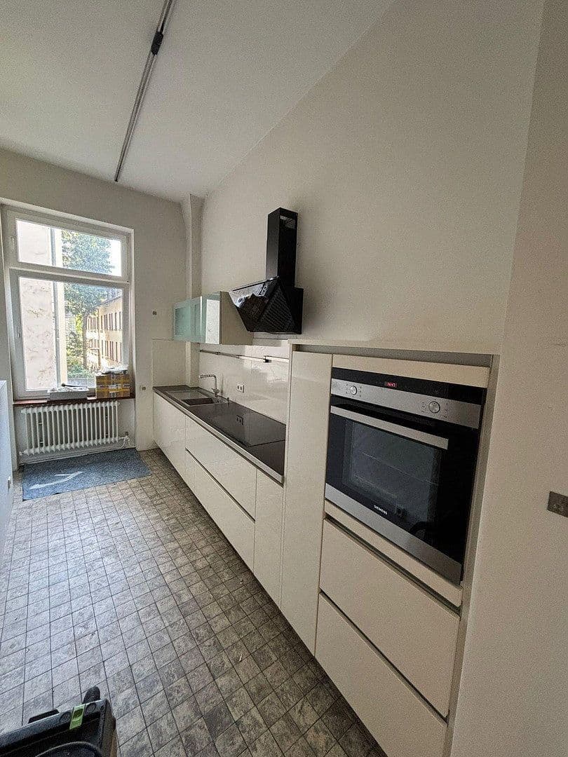 Pronájem bytu 3+1 82 m², Frankfurt, Hessen Pronájem bytu 3+1 82 m², Frankfurt, Hessen