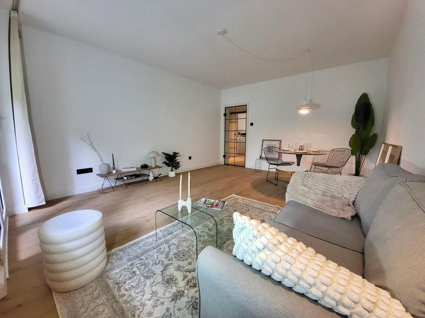 Prodej bytu 3+1 67 m², Hamburg, Hamburg Prodej bytu 3+1 67 m², Hamburg, Hamburg