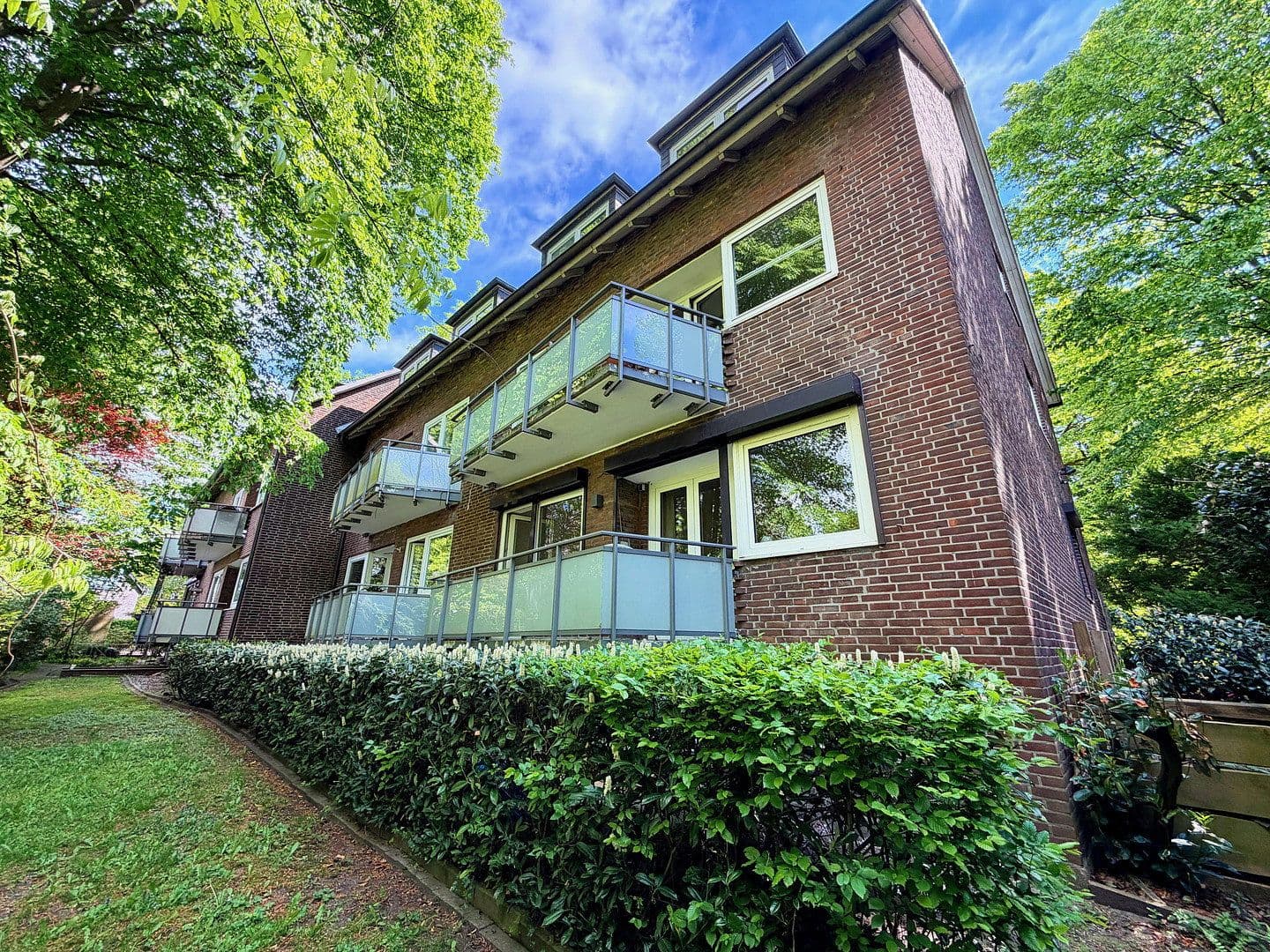 Prodej bytu 3+1 67 m², Hamburg, Hamburg Prodej bytu 3+1 67 m², Hamburg, Hamburg