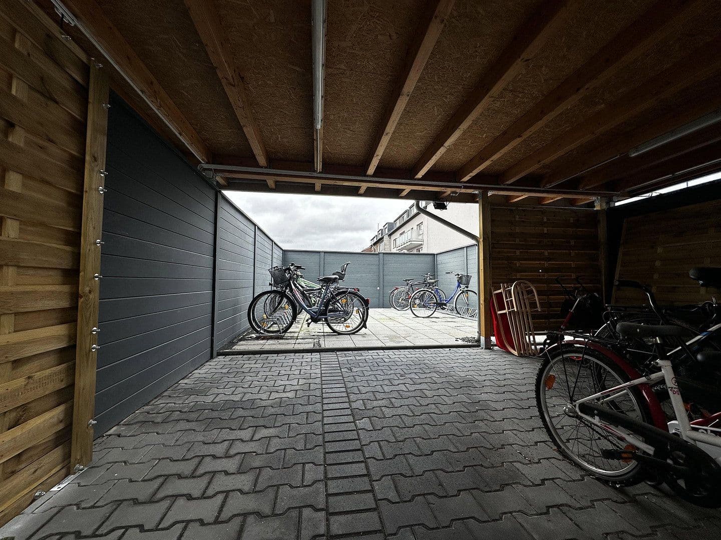 Pronájem bytu 2+1 64 m², Übacher Weg 121 + 123, Alsdorf, Severní Porýní-Vestfálsko Pronájem bytu 2+1 64 m², Übacher Weg 121 + 123, Alsdorf, Severní Porýní-Vestfálsko