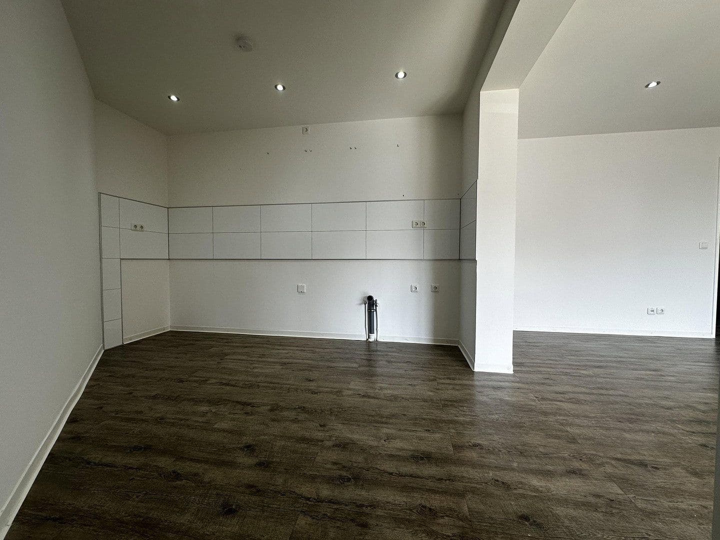 Pronájem bytu 2+1 64 m², Übacher Weg 121 + 123, Alsdorf, Severní Porýní-Vestfálsko Pronájem bytu 2+1 64 m², Übacher Weg 121 + 123, Alsdorf, Severní Porýní-Vestfálsko