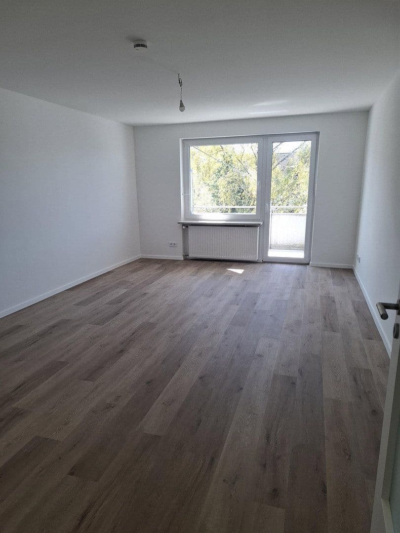 Pronájem bytu 3+1 76 m², Unterhaching, Bavorsko Pronájem bytu 3+1 76 m², Unterhaching, Bavorsko