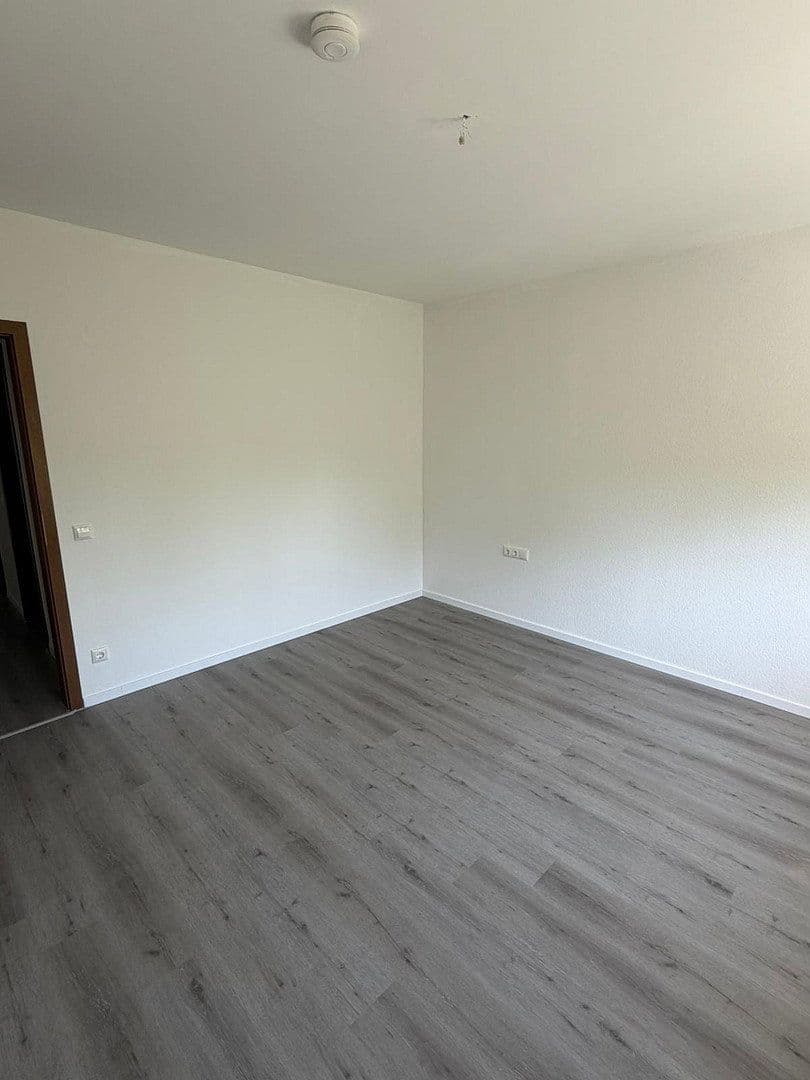 Pronájem bytu 2+1 98 m², Eilendorfer Straße 102, Cáchy, Severní Porýní-Vestfálsko Pronájem bytu 2+1 98 m², Eilendorfer Straße 102, Cáchy, Severní Porýní-Vestfálsko