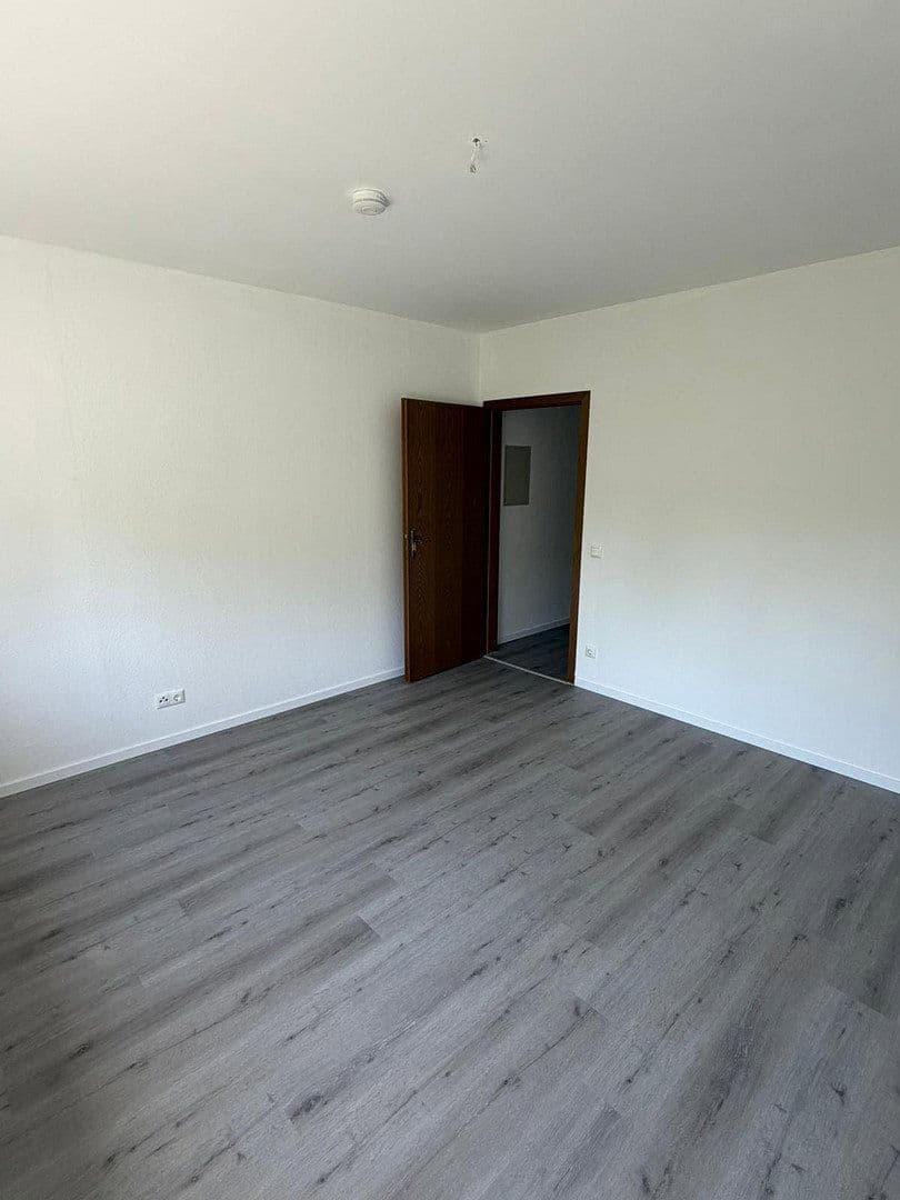 Pronájem bytu 2+1 98 m², Eilendorfer Straße 102, Cáchy, Severní Porýní-Vestfálsko Pronájem bytu 2+1 98 m², Eilendorfer Straße 102, Cáchy, Severní Porýní-Vestfálsko