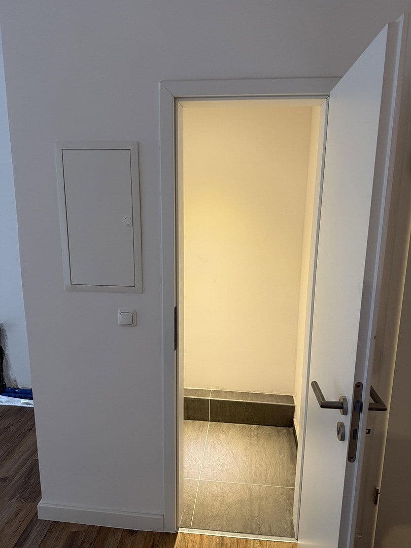 Pronájem domu 120 m², pozemek 207 m², Nibelungenstraße 146A, Bensheim, Hessen Pronájem domu 120 m², pozemek 207 m², Nibelungenstraße 146A, Bensheim, Hessen