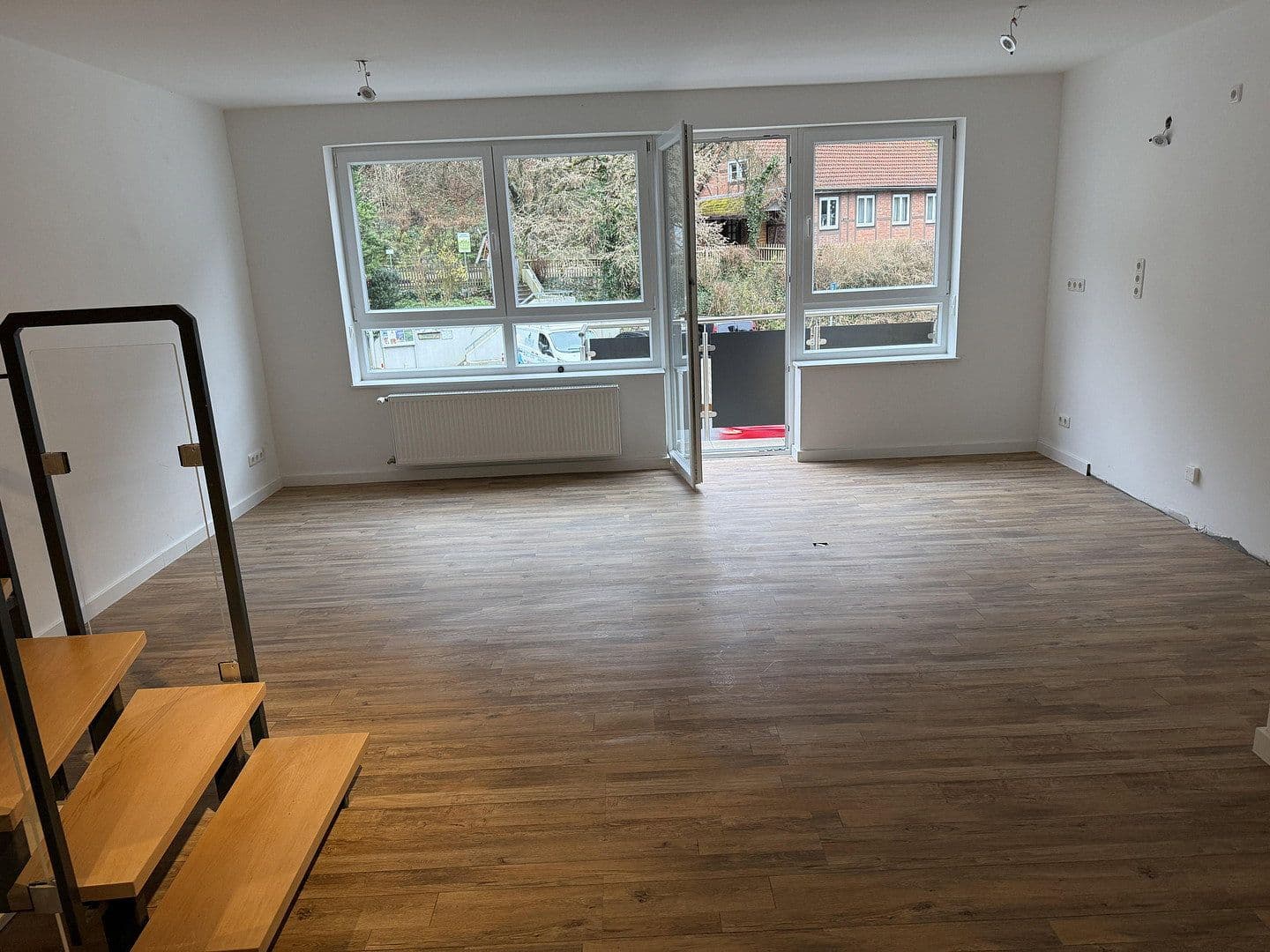 Pronájem domu 120 m², pozemek 207 m², Nibelungenstraße 146A, Bensheim, Hessen Pronájem domu 120 m², pozemek 207 m², Nibelungenstraße 146A, Bensheim, Hessen