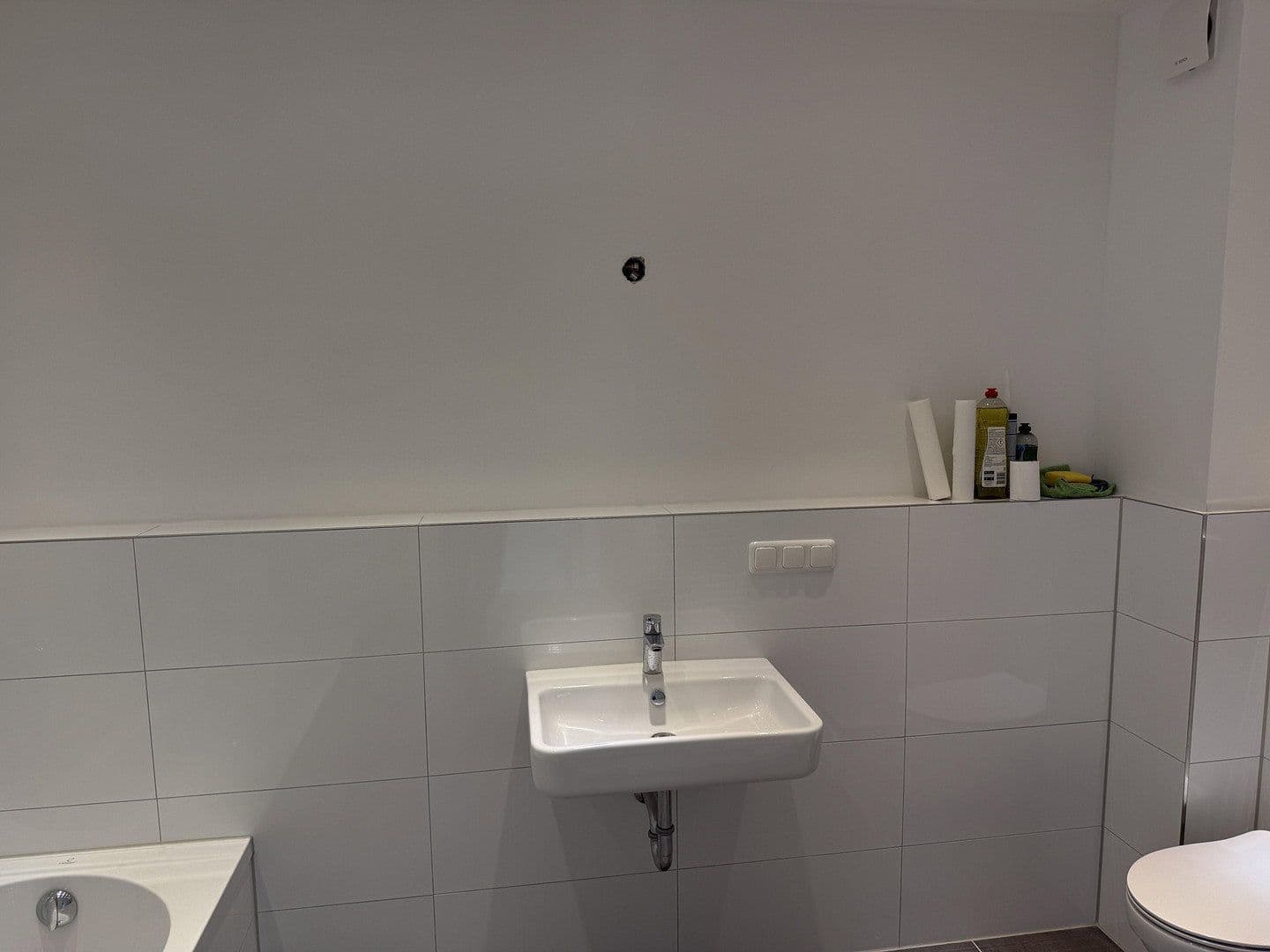 Pronájem domu 120 m², pozemek 207 m², Nibelungenstraße 146A, Bensheim, Hessen Pronájem domu 120 m², pozemek 207 m², Nibelungenstraße 146A, Bensheim, Hessen