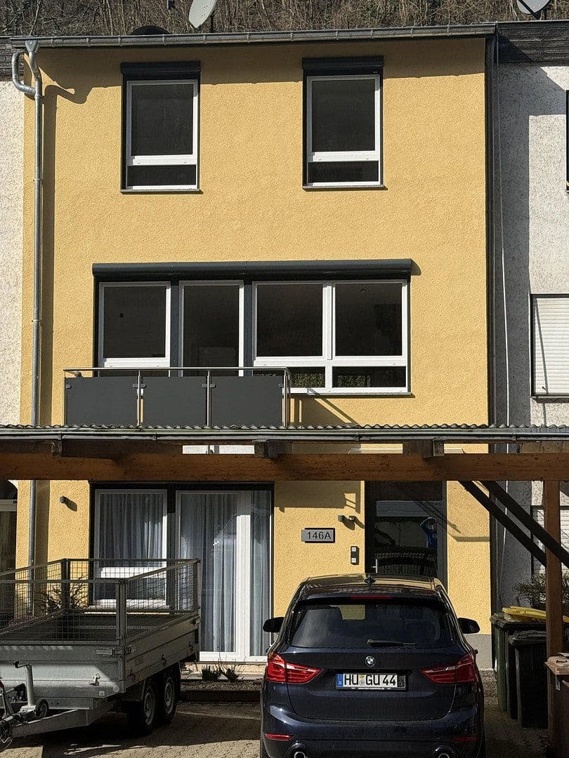 Pronájem domu 120 m², pozemek 207 m², Nibelungenstraße 146A, Bensheim, Hessen Pronájem domu 120 m², pozemek 207 m², Nibelungenstraße 146A, Bensheim, Hessen