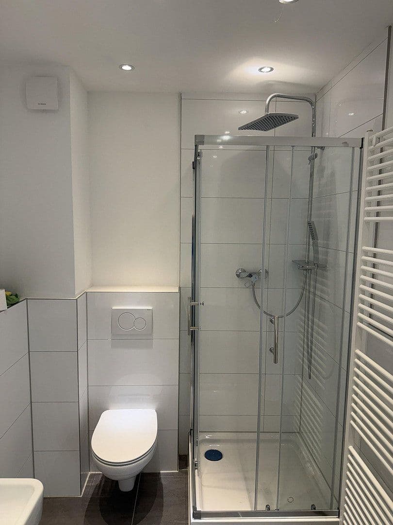 Pronájem domu 120 m², pozemek 207 m², Nibelungenstraße 146A, Bensheim, Hessen Pronájem domu 120 m², pozemek 207 m², Nibelungenstraße 146A, Bensheim, Hessen