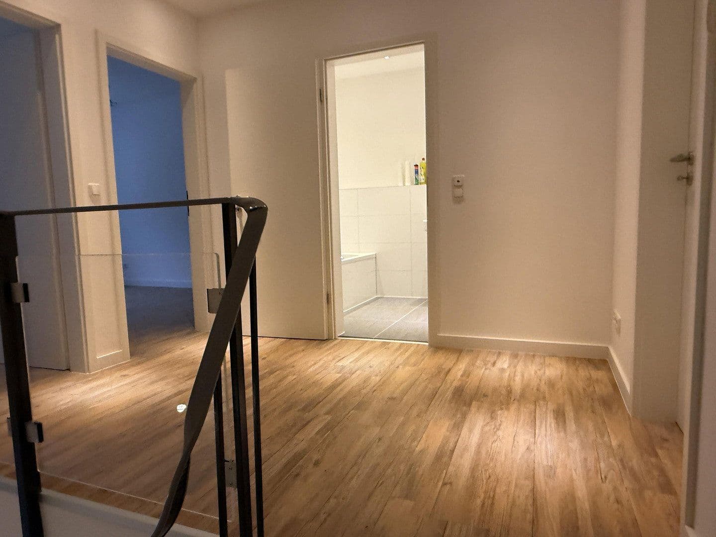 Pronájem domu 120 m², pozemek 207 m², Nibelungenstraße 146A, Bensheim, Hessen Pronájem domu 120 m², pozemek 207 m², Nibelungenstraße 146A, Bensheim, Hessen