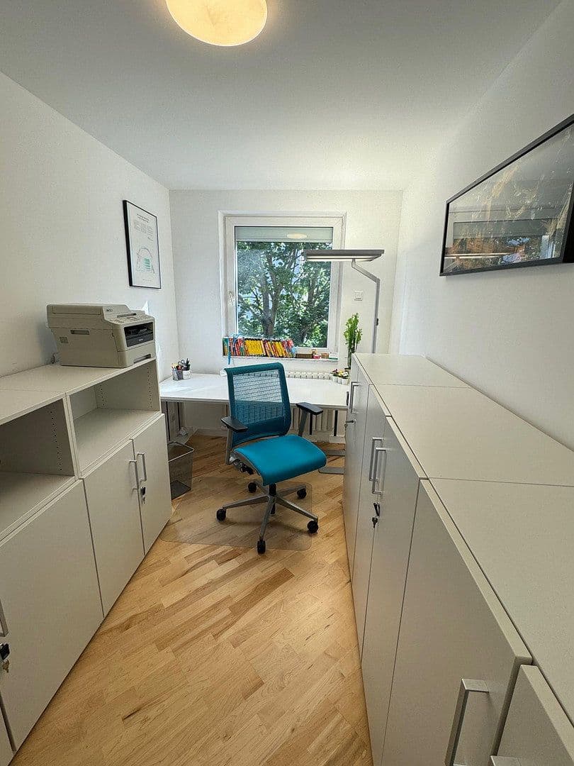 Prodej bytu 3+1 57 m², Neue Jakobstr. 24, Berlin, Berlín Prodej bytu 3+1 57 m², Neue Jakobstr. 24, Berlin, Berlín