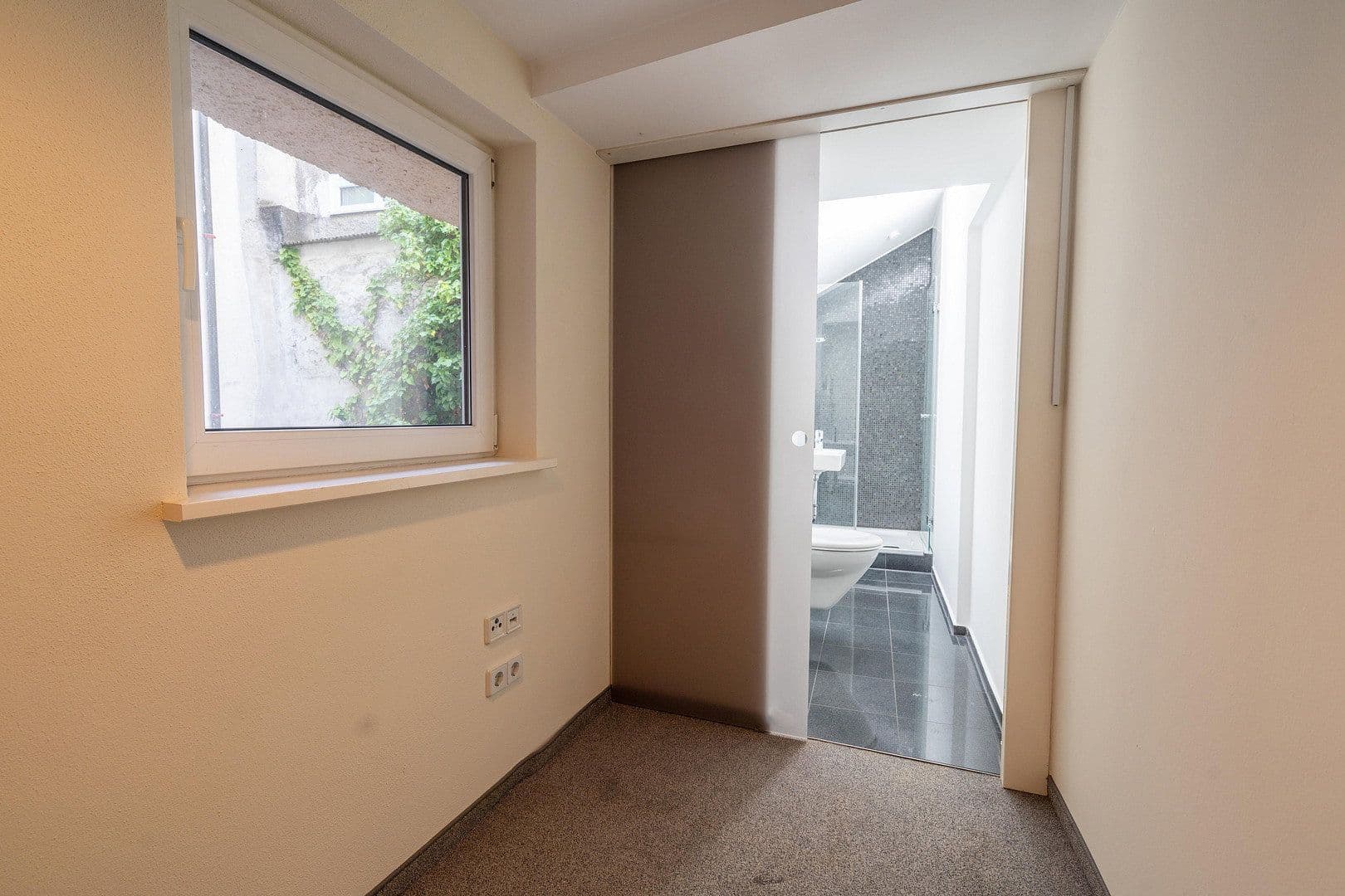 Pronájem bytu 3+1 125 m², Am Stadtberg 28, Dillingen an der Donau, Bavorsko Pronájem bytu 3+1 125 m², Am Stadtberg 28, Dillingen an der Donau, Bavorsko