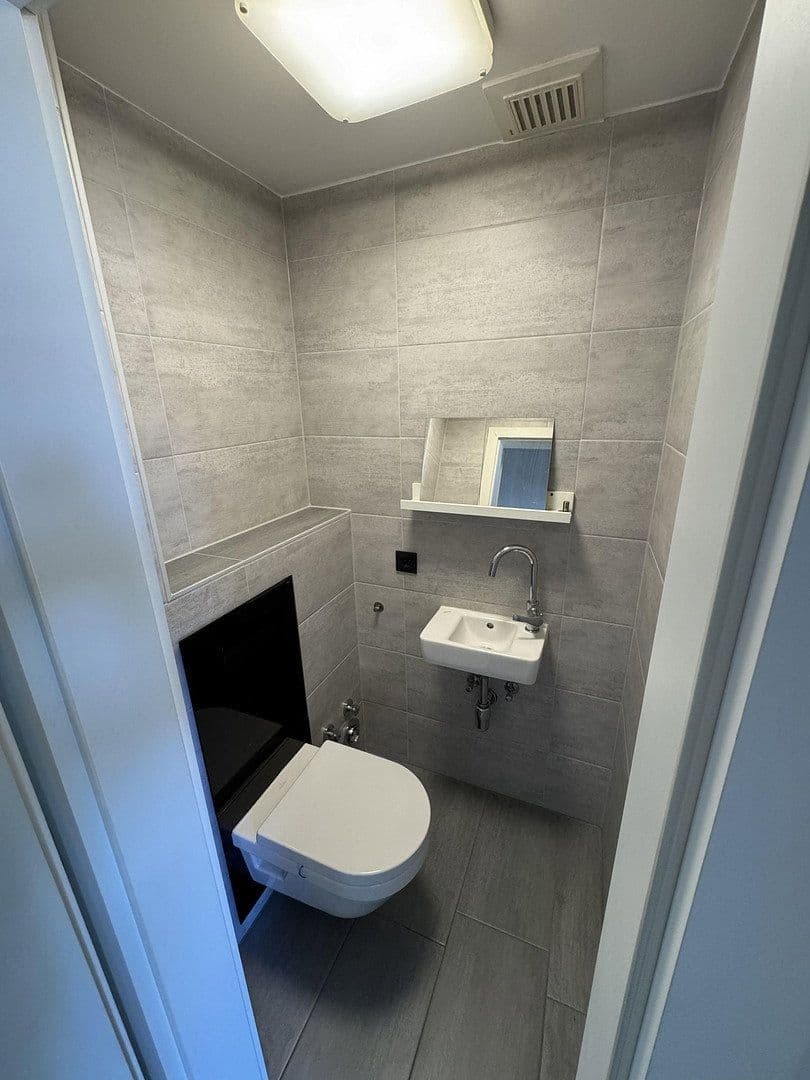 Prodej bytu 3+1 75 m², Sonnenallee 20, Magdeburg, Sasko-Anhaltsko Prodej bytu 3+1 75 m², Sonnenallee 20, Magdeburg, Sasko-Anhaltsko