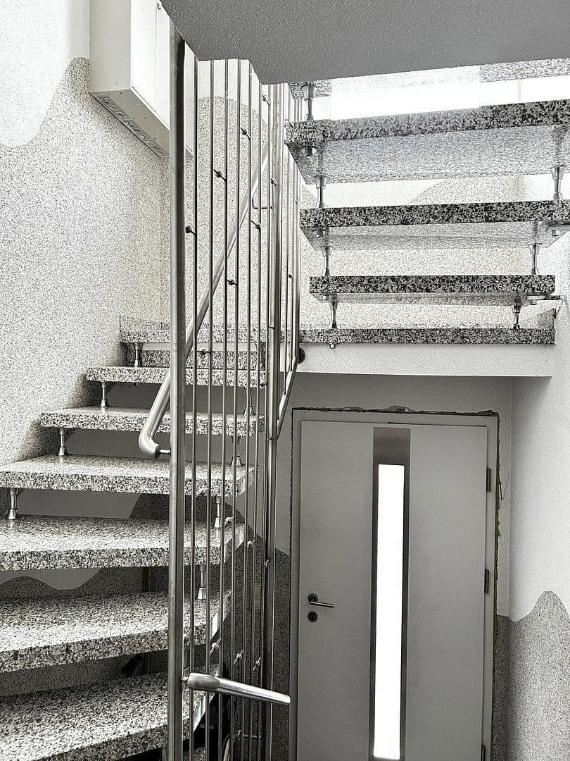 Prodej domu 192 m², pozemek 611 m², Kolbingen, Bádensko-Württembersko Prodej domu 192 m², pozemek 611 m², Kolbingen, Bádensko-Württembersko