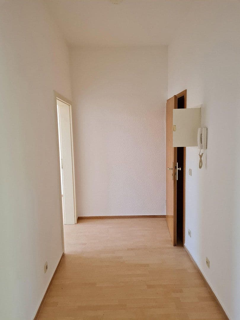 Pronájem bytu 3+1 84 m², Schweizergartenstraße 5, Wurzen, Sasko Pronájem bytu 3+1 84 m², Schweizergartenstraße 5, Wurzen, Sasko