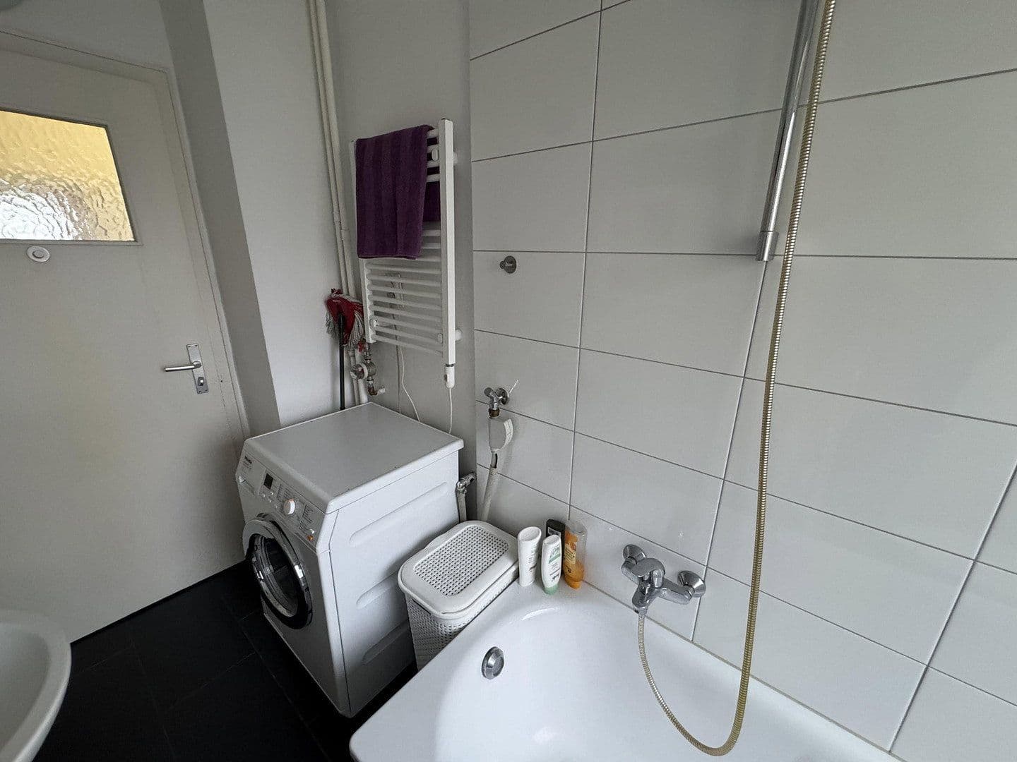 Pronájem bytu 3+1 65 m², Mannheim, Bádensko-Württembersko Pronájem bytu 3+1 65 m², Mannheim, Bádensko-Württembersko