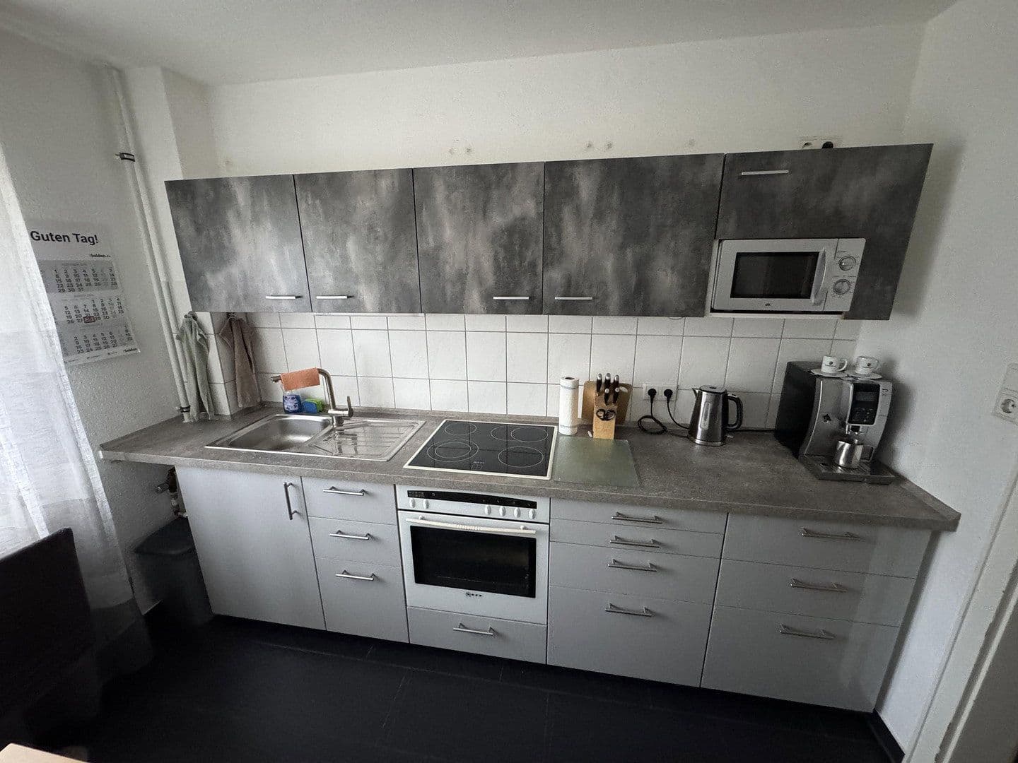Pronájem bytu 3+1 65 m², Mannheim, Bádensko-Württembersko Pronájem bytu 3+1 65 m², Mannheim, Bádensko-Württembersko