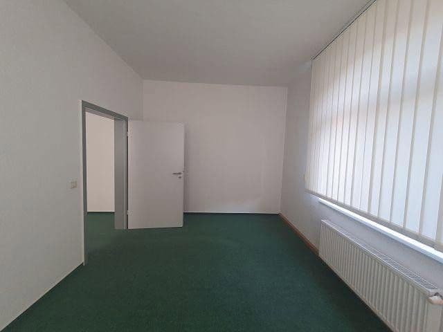 Pronájem kanceláře 172 m², Am Gamsenteich 1a, Neustadt an der Orla, Durynsko Pronájem kanceláře 172 m², Am Gamsenteich 1a, Neustadt an der Orla, Durynsko