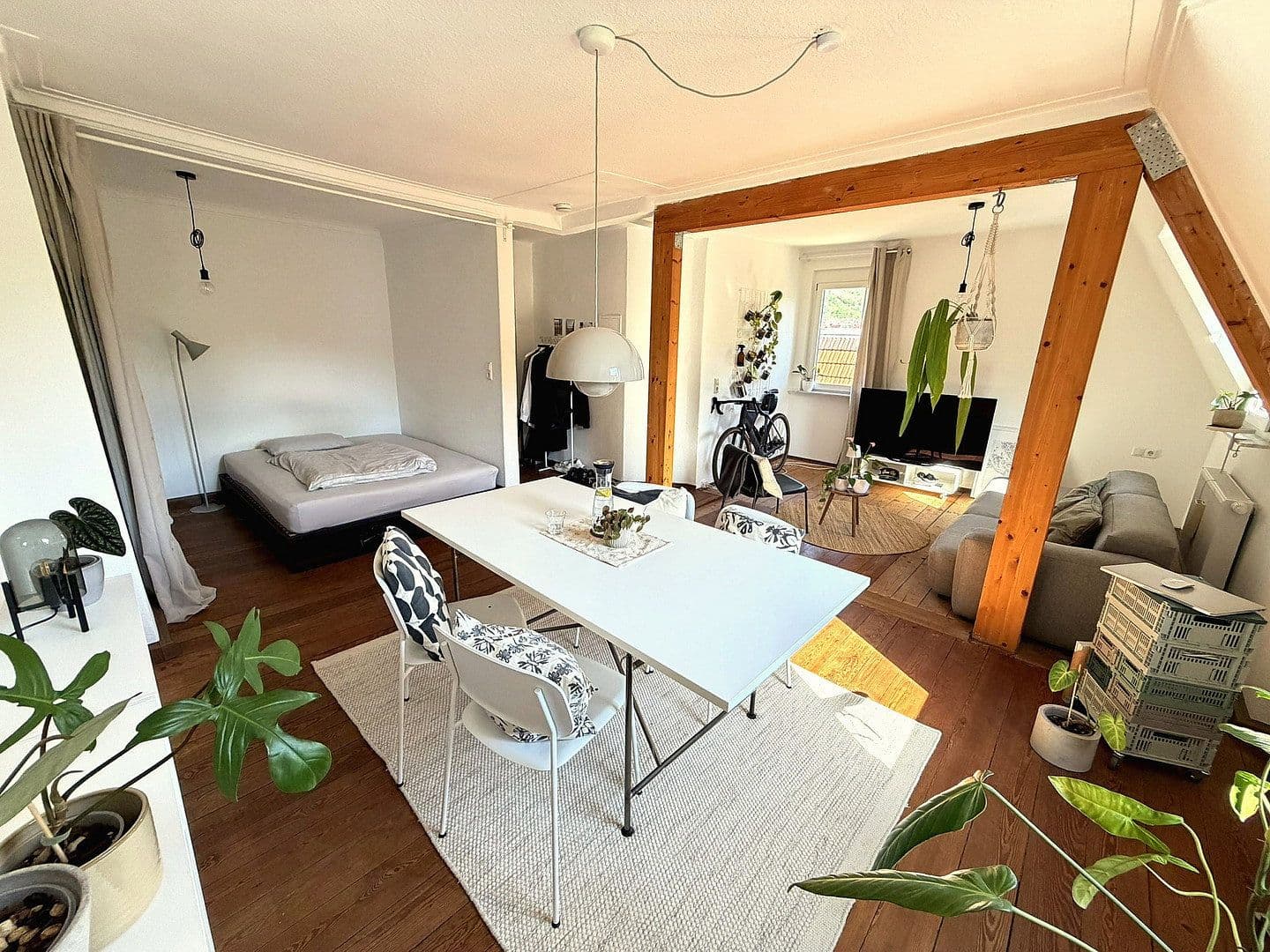 Prodej bytu 1+1 46 m², Stuttgart, Bádensko-Württembersko Prodej bytu 1+1 46 m², Stuttgart, Bádensko-Württembersko