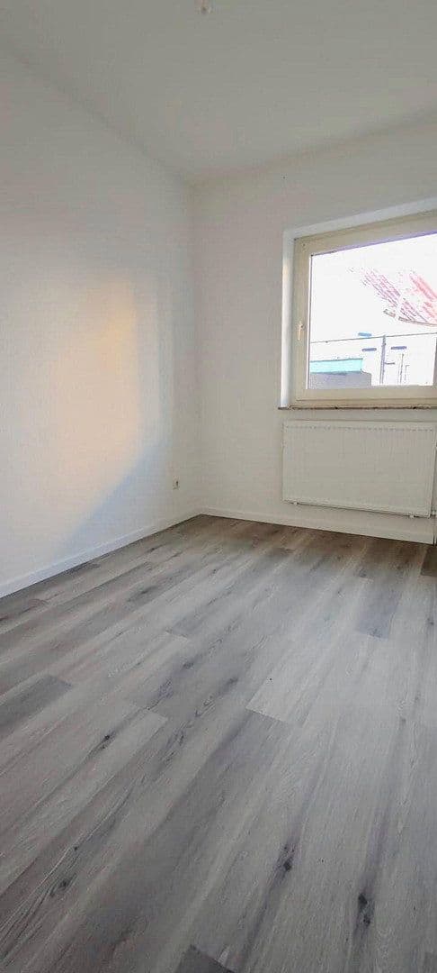 Pronájem bytu 3+1 64 m², Paderborn, Severní Porýní-Vestfálsko Pronájem bytu 3+1 64 m², Paderborn, Severní Porýní-Vestfálsko