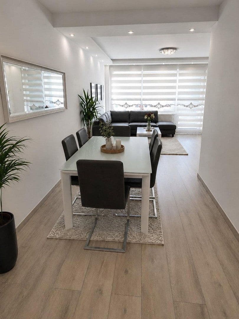 Prodej bytu 3+1 70 m², Oberbruchstraße 131, Krefeld, Severní Porýní-Vestfálsko Prodej bytu 3+1 70 m², Oberbruchstraße 131, Krefeld, Severní Porýní-Vestfálsko