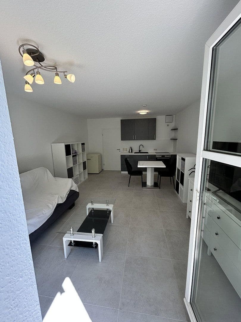 Pronájem bytu 1+1 31 m², Breitestraße 3, Gäufelden, Bádensko-Württembersko Pronájem bytu 1+1 31 m², Breitestraße 3, Gäufelden, Bádensko-Württembersko