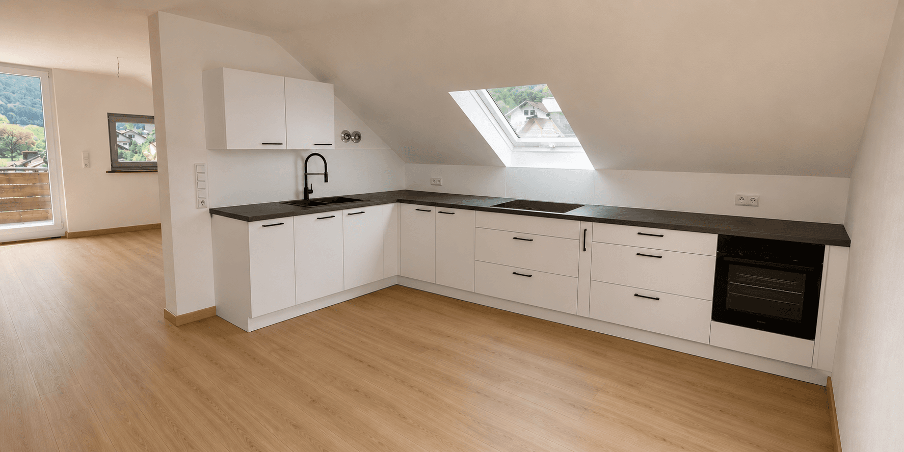 Pronájem bytu 3+1 83 m², Lauterstein, Bádensko-Württembersko Pronájem bytu 3+1 83 m², Lauterstein, Bádensko-Württembersko