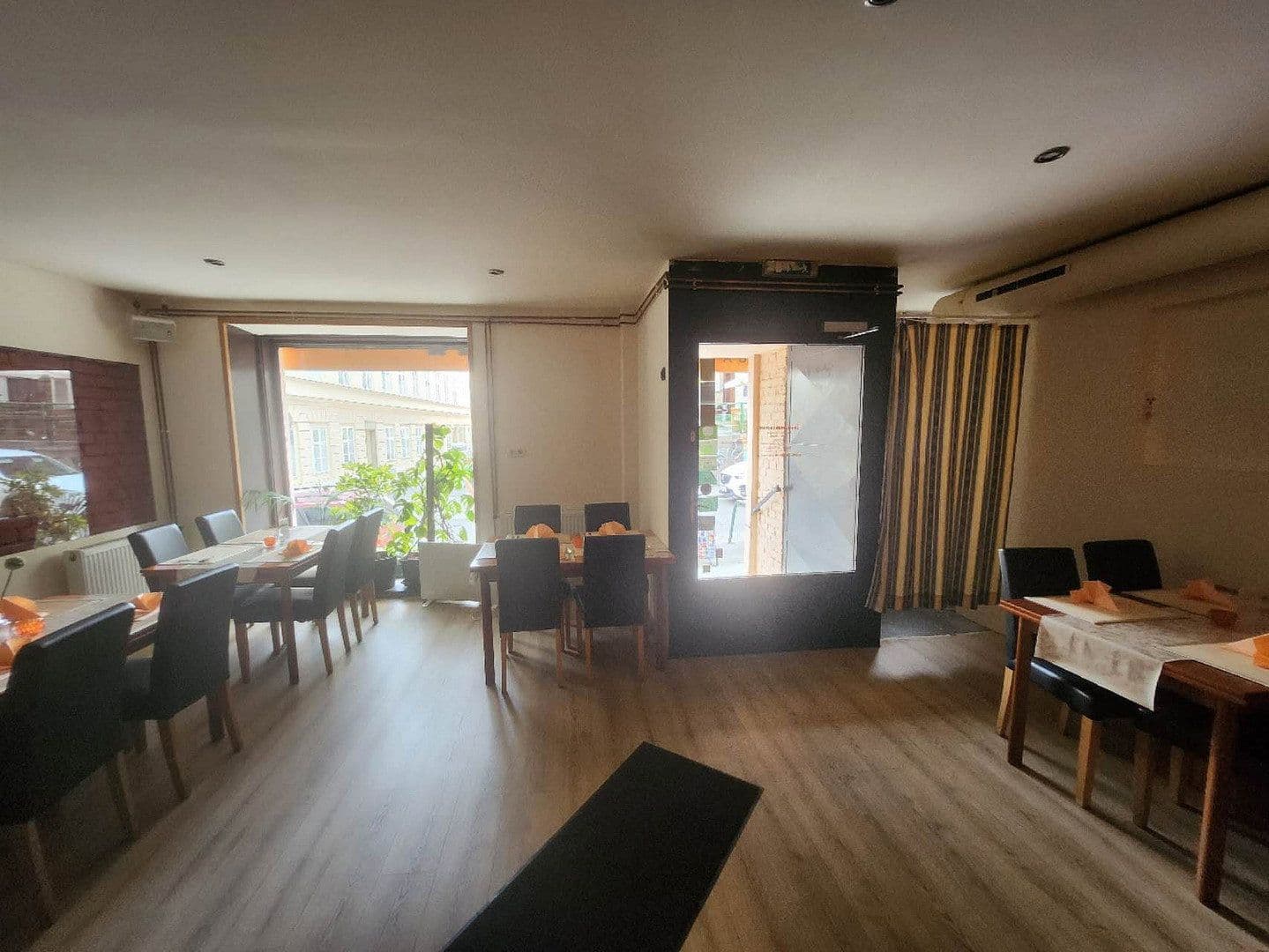 Pronájem nebytového prostoru 259 m², Joanelligasse 8, Wien, Wien Pronájem nebytového prostoru 259 m², Joanelligasse 8, Wien, Wien