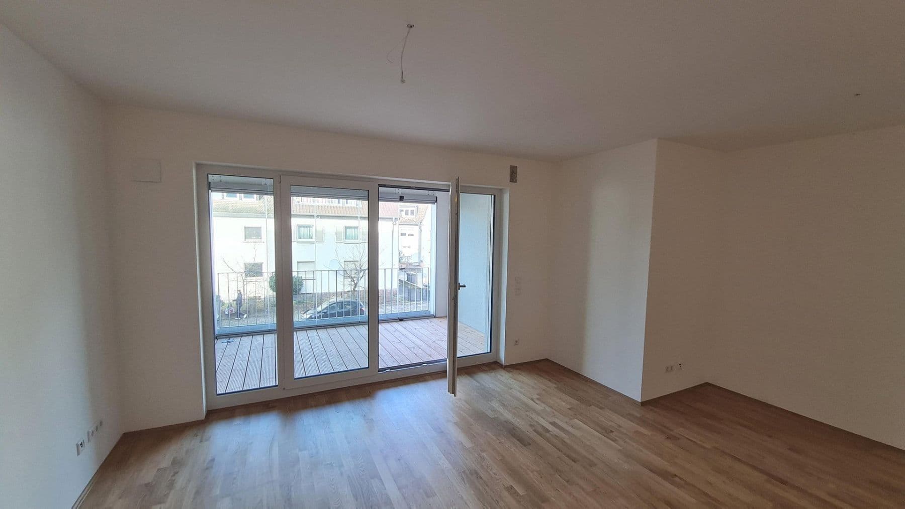 Pronájem bytu 3+1 81 m², Eschollbrücker Str. 12, Darmstadt, Hessen Pronájem bytu 3+1 81 m², Eschollbrücker Str. 12, Darmstadt, Hessen