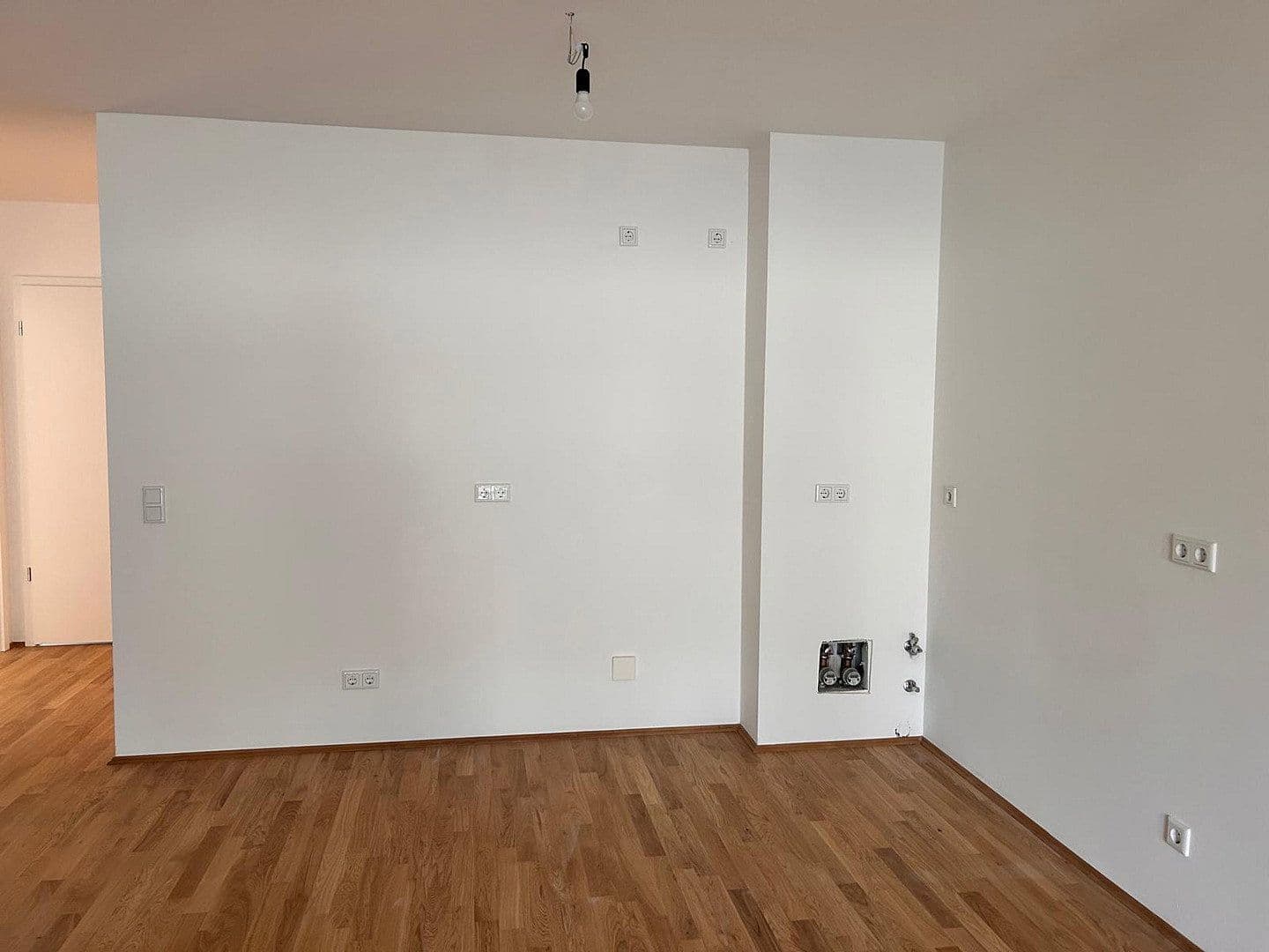 Pronájem bytu 3+1 81 m², Eschollbrücker Str. 12, Darmstadt, Hessen Pronájem bytu 3+1 81 m², Eschollbrücker Str. 12, Darmstadt, Hessen
