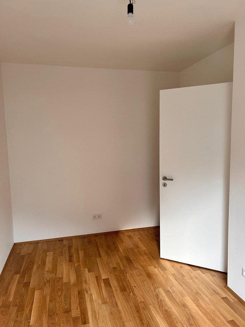 Pronájem bytu 3+1 81 m², Eschollbrücker Str. 12, Darmstadt, Hessen Pronájem bytu 3+1 81 m², Eschollbrücker Str. 12, Darmstadt, Hessen